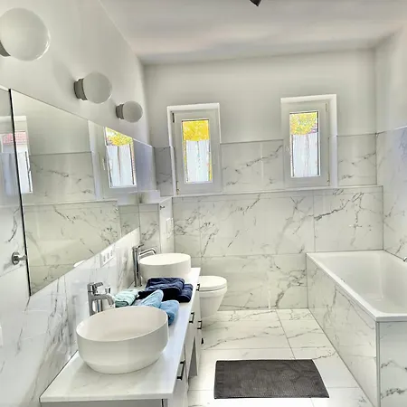 Stylish Premium With Balcony & Ac Lejlighed Villach